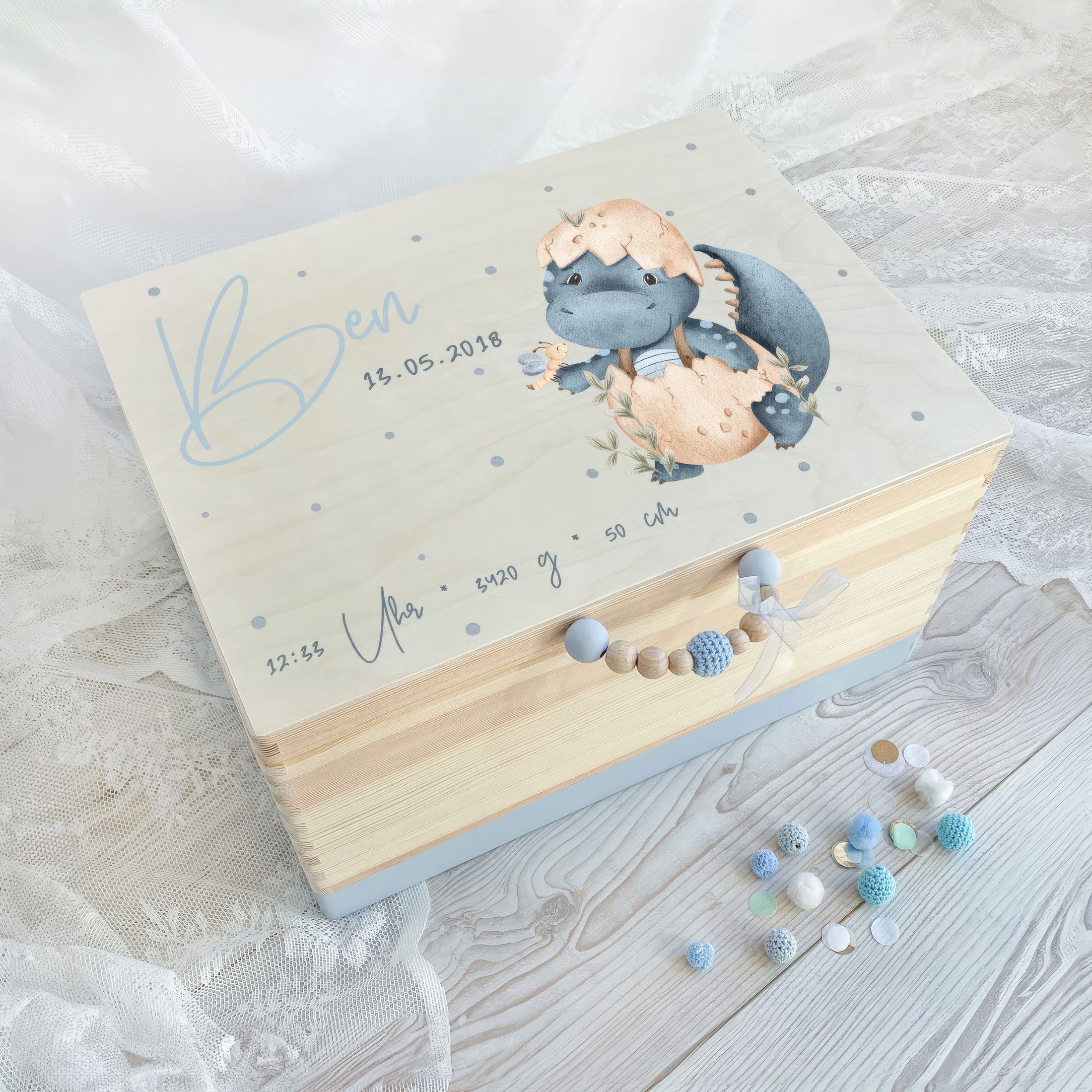 Erinnerungskiste Dino im Ei